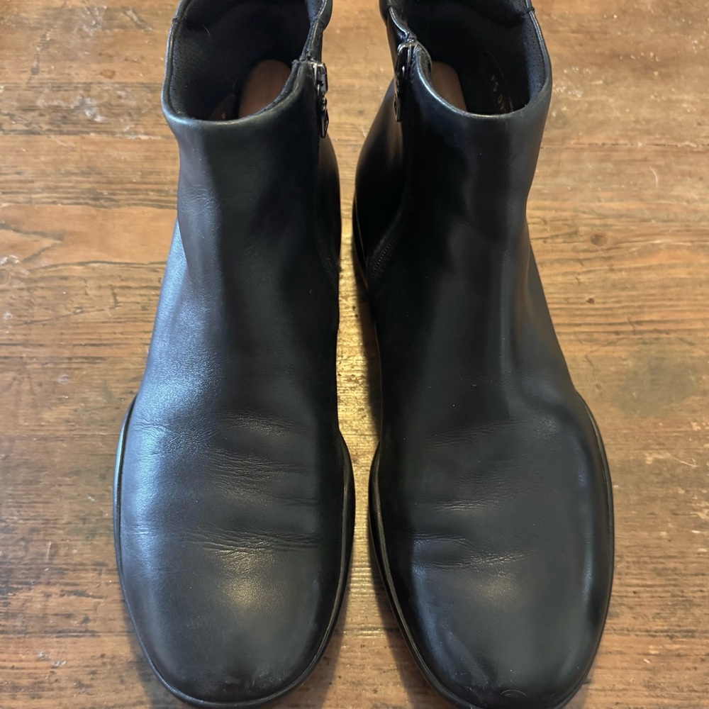 Prada Linea Rossa 90s Vintage Men's Black Leather Boots w/Zips